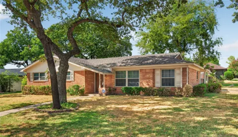520 Circleview Drive