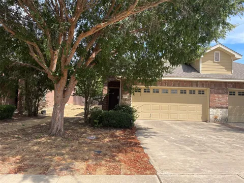 1430 Ravenwood Lane