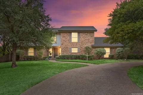 2424 Richards Drive