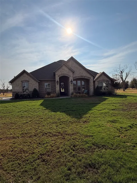 1136 Tremont Lane