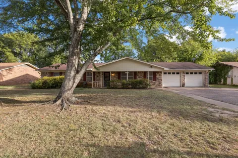 202 Sherwood Drive