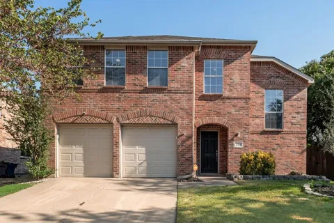 1316 Hunter Lane