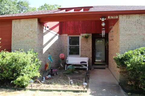 8780 Kimberly Lane