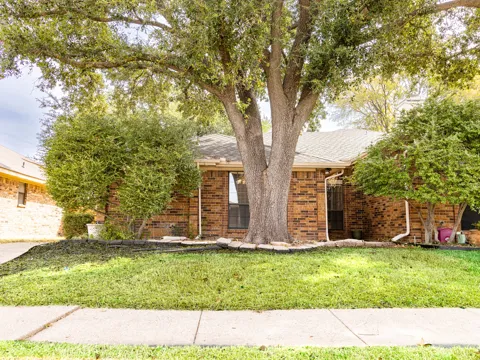 2016 Hearthside Lane