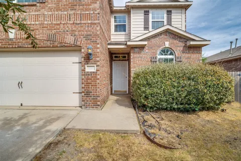 2045 Gardenia Drive