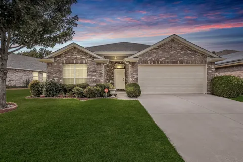 6833 Bluff View Drive