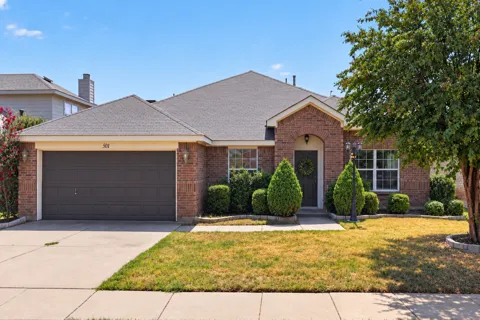 501 Roundrock Lane