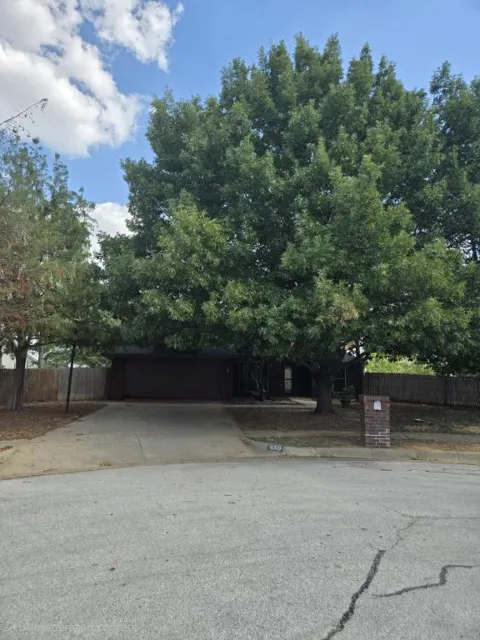 850 Valley View Court