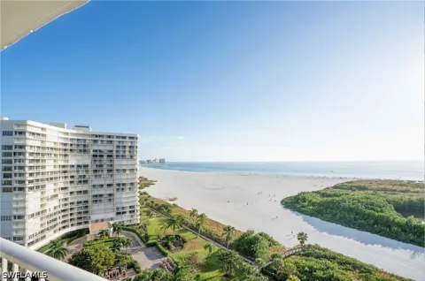 Seaview Court #1506