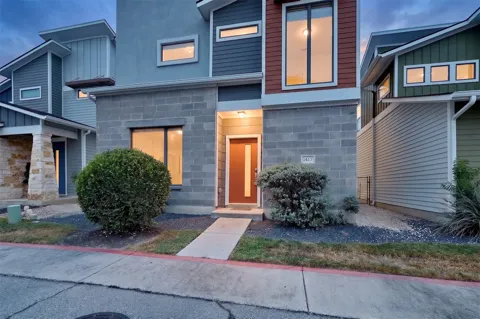 1417 Lorraine Loop #1417