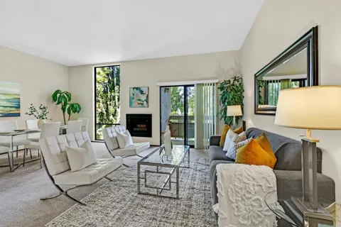 1171 Compass Lane #307