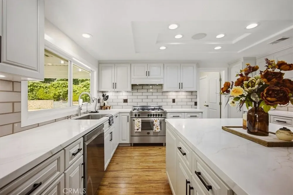 1931 Redding Way Upland, CA 91784