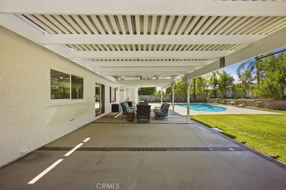 1931 Redding Way Upland, CA 91784