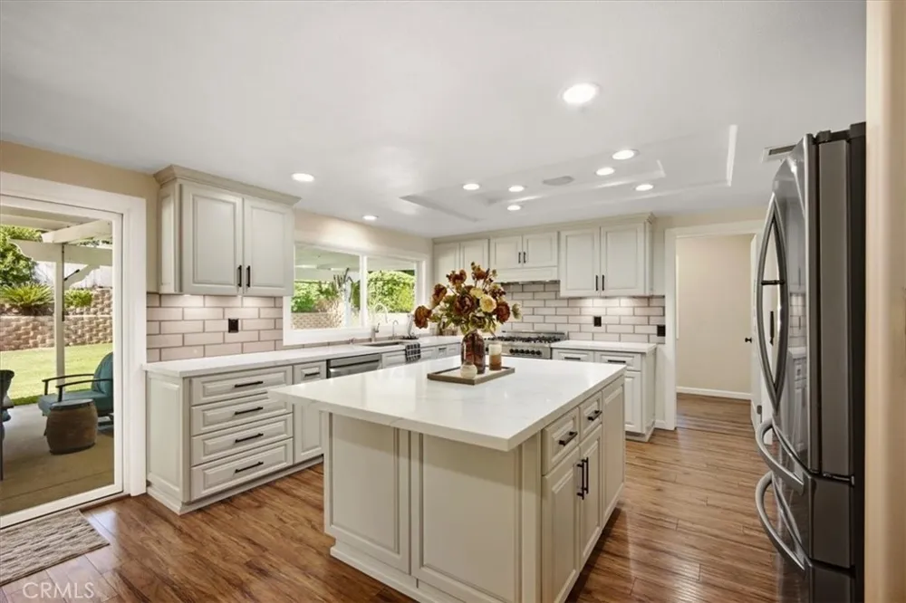 1931 Redding Way Upland, CA 91784