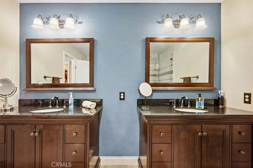 1931 Redding Way Upland, CA 91784