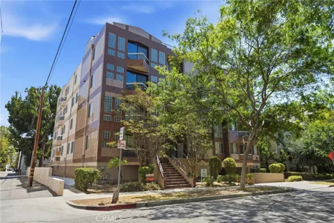 120 S Crescent #104