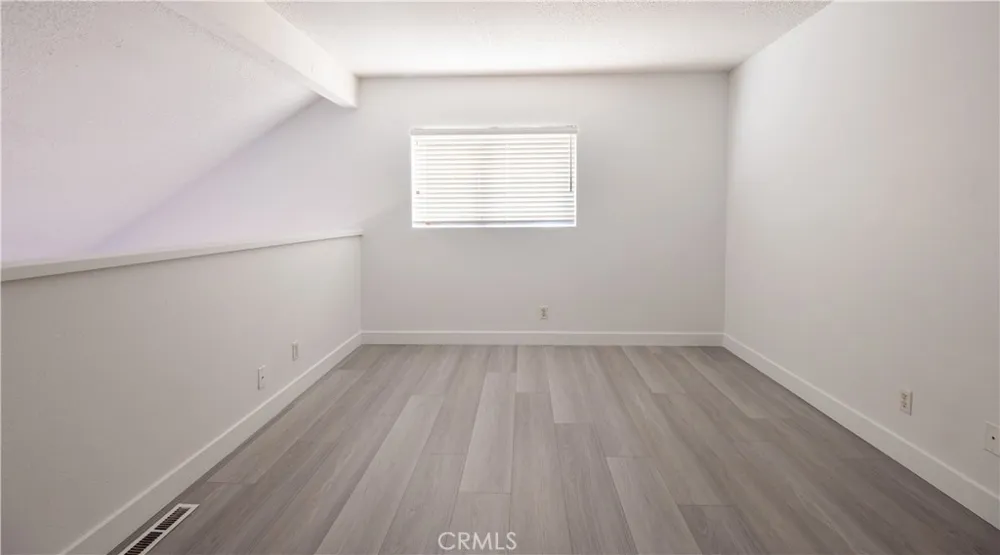 1500 W Edgehill #40 San Bernardino, CA 92405