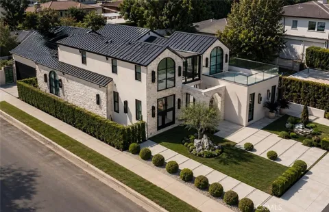2055 Parnell