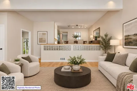 17207 Palisades Circle
