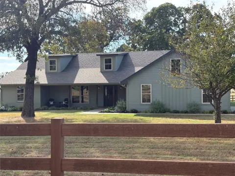 2 Hickory Place