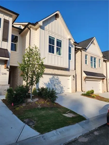 1244 Willowcrest Way