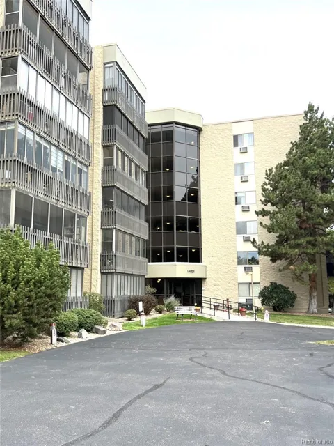 14001 E Marina Drive #307