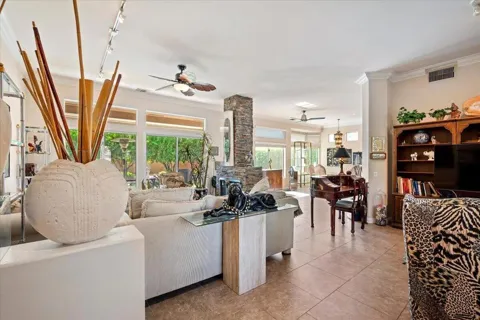 78561 Autumn Lane