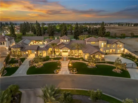 2230 E Spey Valley