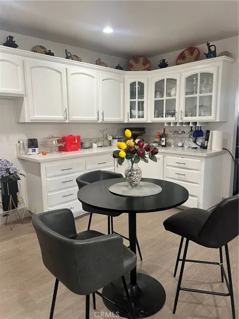 2223 W 78th Place