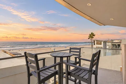 3786 Strandway #2