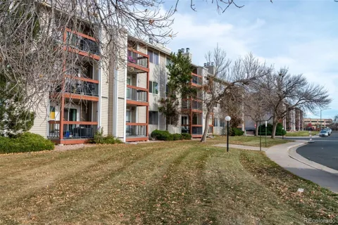 8613 Clay Street #213