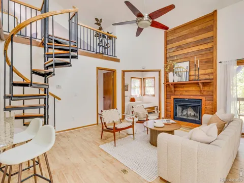 2960 Shadow Creek Drive #302