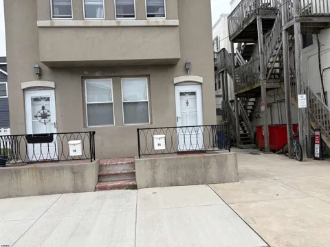 1 N Washington Ave