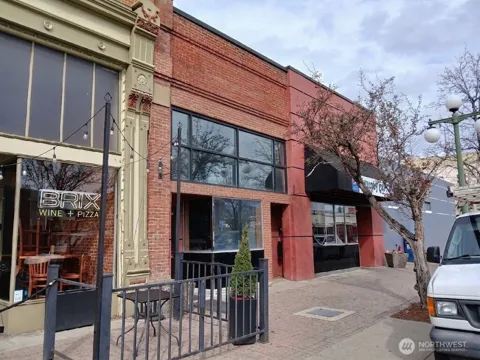 107 W 3rd Avenue