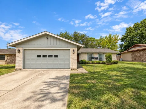 701 Victoria Drive