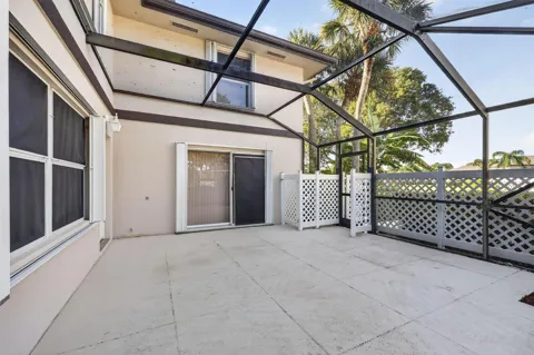 11 AMHERST COURT #D
