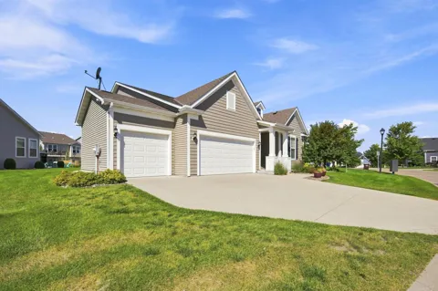 8275 Oakview Court