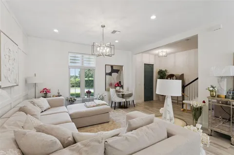 8932 BISMARCK PALM DRIVE