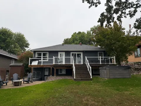 7195 Highway 71 NE