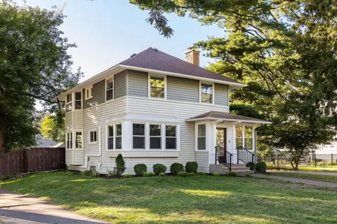 4856 Dupont Avenue S