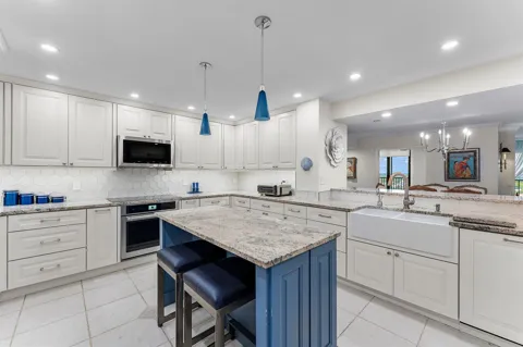 3420 S Ocean Boulevard #PH-W