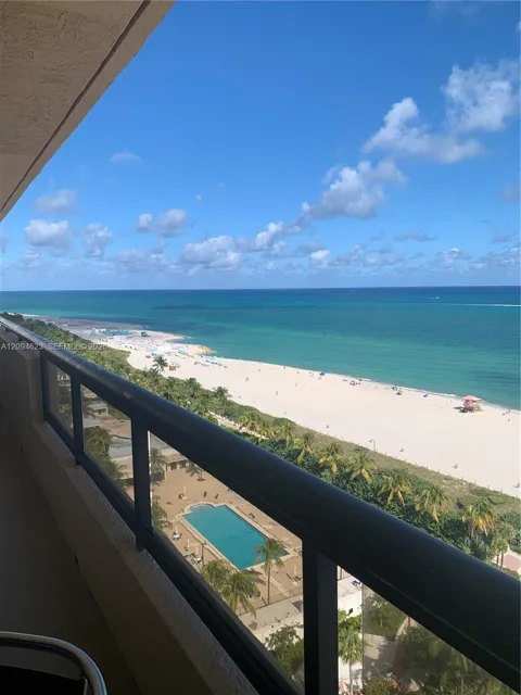 2555 Collins Ave #1801
