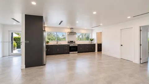 14135 NW 17th Ave
