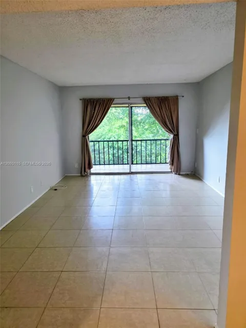 450 NW 20th St #3140