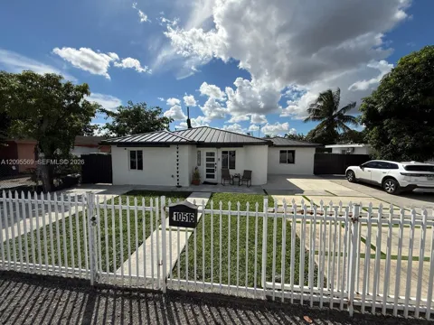 10516 NW 36th Pl