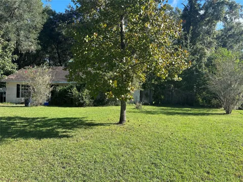 608 NW 9TH COURT