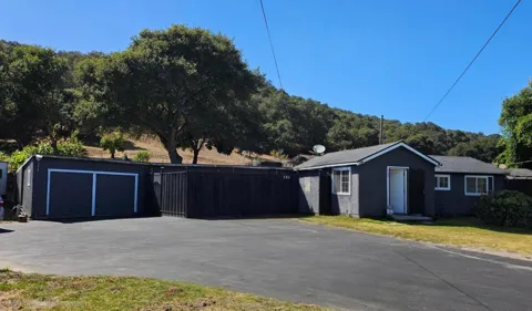 205 Las Lomas Drive
