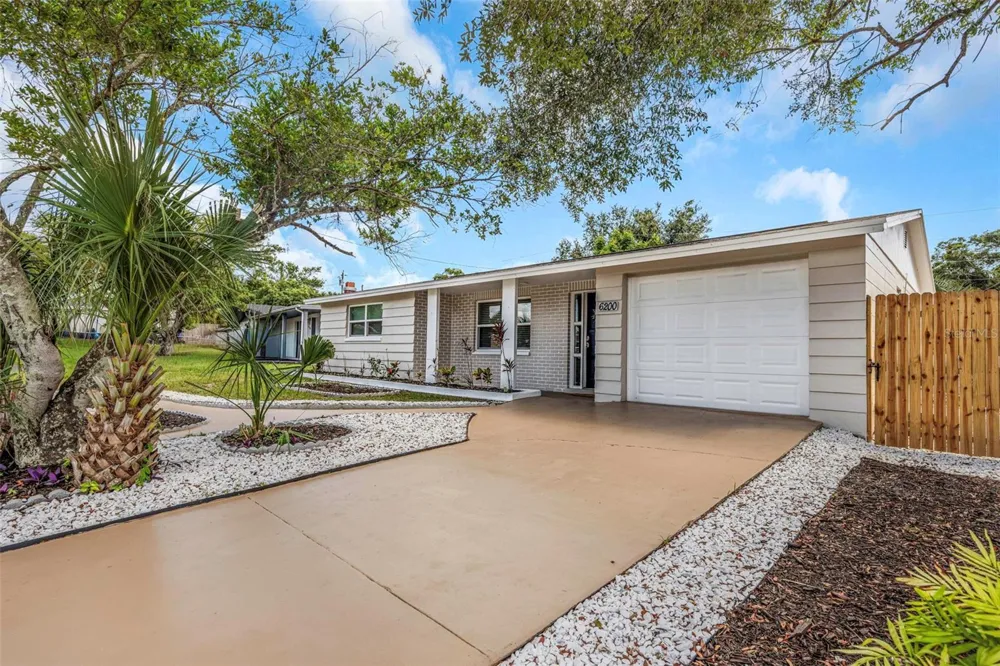 6200 EMERALD DRIVE New Port Richey, FL 34653