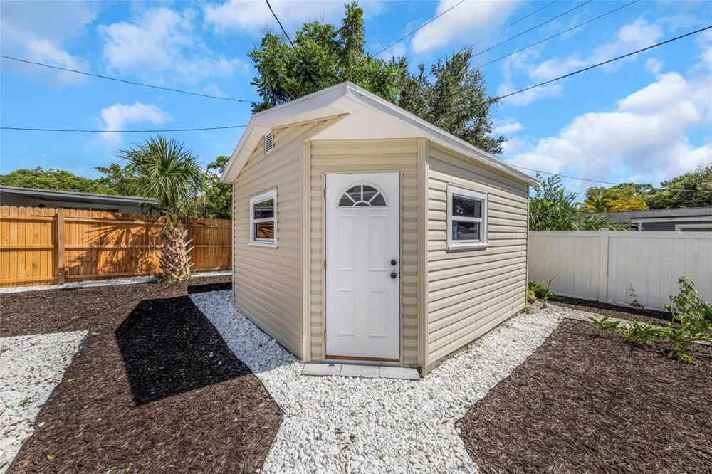 6200 EMERALD DRIVE New Port Richey, FL 34653