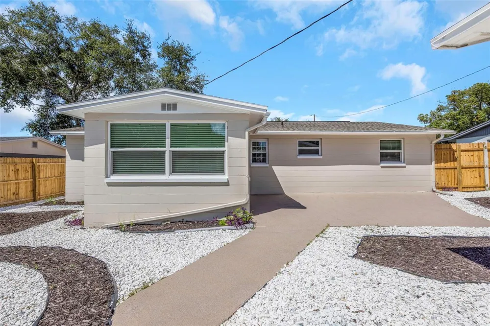 6200 EMERALD DRIVE New Port Richey, FL 34653